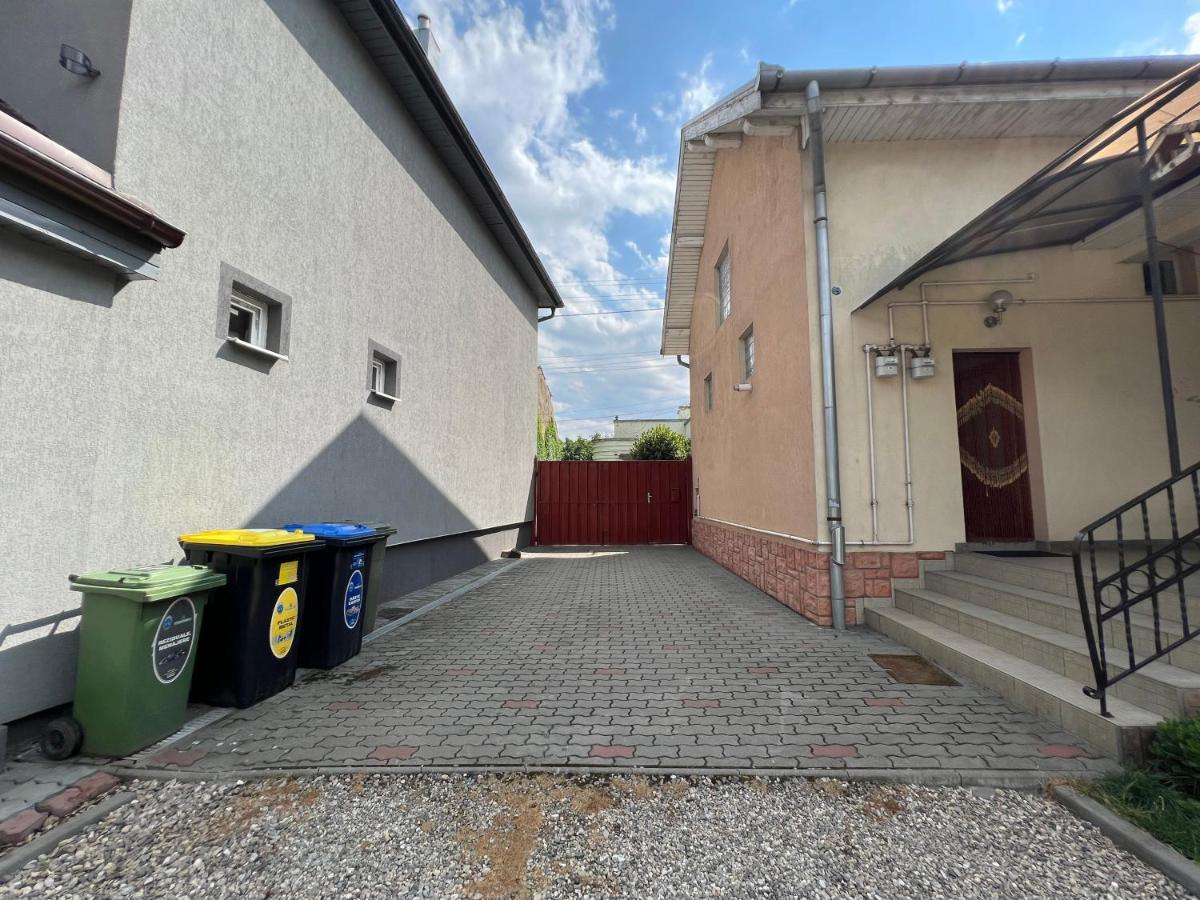 Casa Linda Apartment Turda Exterior photo